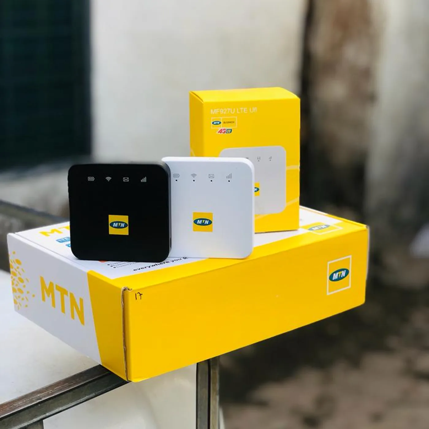 MTN MF927U LTE Ufi product photograph